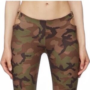 Miaou Dita Pant Camo Print Flare Leggings Cut Out Ring Detail Size S NWT‎